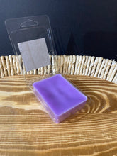 Load image into Gallery viewer, Lilac Wax Melt
